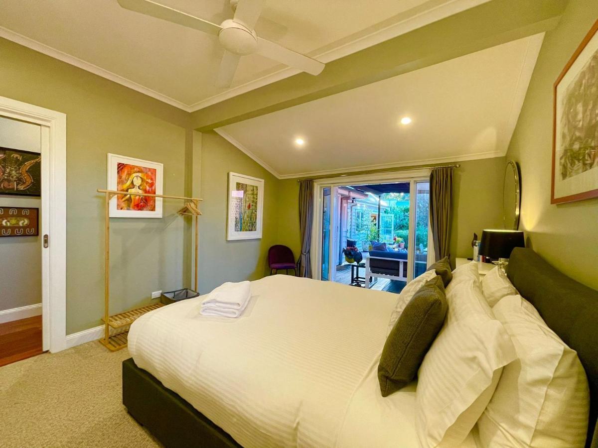 Mimosa House Villa