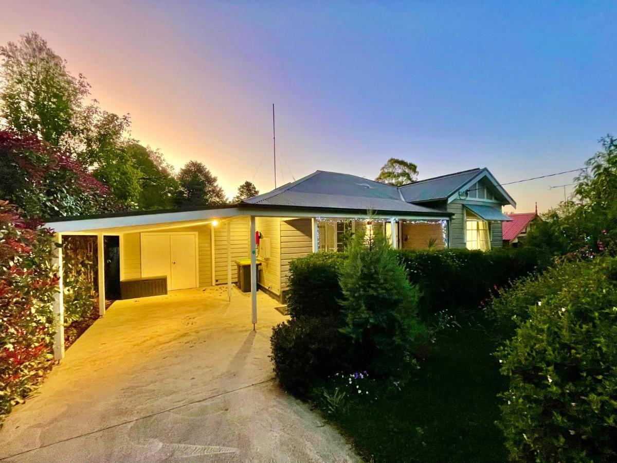 Mimosa House Mount Victoria